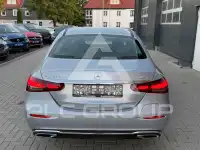2022 Mercedes Benz E 300