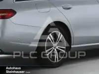2022 Mercedes Benz E 220