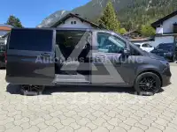 2022 Mercedes Benz V 220
