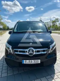 2022 Mercedes Benz V 220