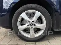 2022 Mercedes Benz V 220