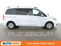 2022 Mercedes Benz V 220