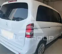 2022 Mercedes Benz V 220