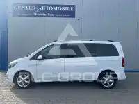 2022 Mercedes Benz V 220