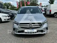 2022 Mercedes Benz B 180