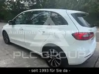 2022 Mercedes Benz B 180