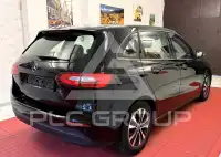 2022 Mercedes Benz B 180