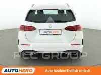 2022 Mercedes Benz B 180