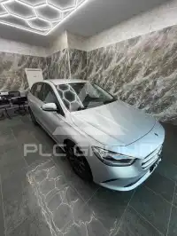 2022 Mercedes Benz B 180