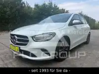 2022 Mercedes Benz B 180