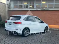 2022 Mercedes Benz B 180