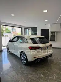 2022 Mercedes Benz B 180