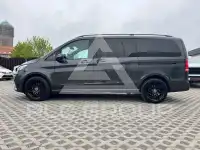 2022 Mercedes Benz V 300