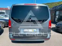 2022 Mercedes Benz V 300