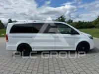 2022 Mercedes Benz V 300