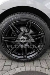 2022 Mercedes Benz V 300