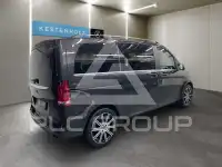 2022 Mercedes Benz V 300