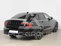 2022 Volvo S90