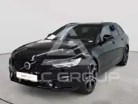 2022 Volvo V90