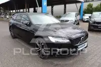 2022 Volvo V90