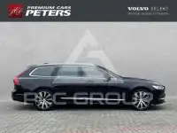 2022 Volvo V90