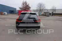 2022 Volvo V90