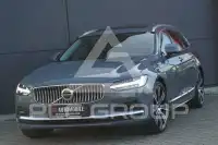 2022 Volvo V90