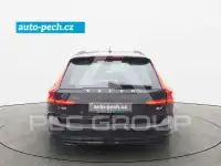 2022 Volvo V90