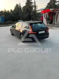 2022 Volvo V90