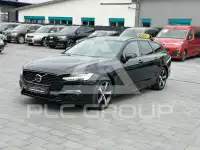 2022 Volvo V90