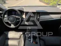 2022 Volvo V90