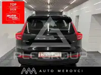 2022 Volvo XC40