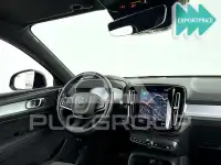 2022 Volvo XC40