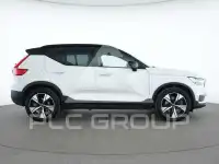 2022 Volvo XC40