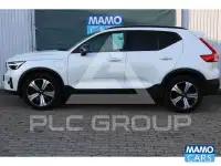 2022 Volvo XC40