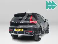 2022 Volvo XC40