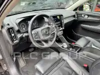 2022 Volvo XC40
