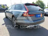 2022 Volvo V90