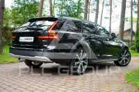 2022 Volvo V90