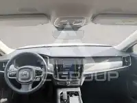 2022 Volvo V90