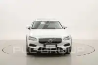 2022 Volvo V90