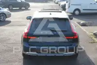 2022 Volvo V90