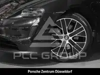 2022 Porsche Taycan