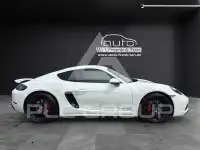 2022 Porsche Cayman