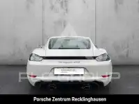 2022 Porsche Cayman