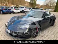2022 Porsche Cayman