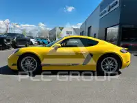 2022 Porsche Cayman