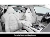 2022 Porsche Panamera