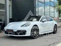 2022 Porsche Panamera