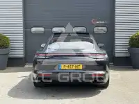 2022 Porsche Panamera